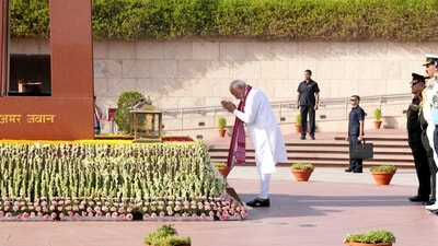Prime Minister-elect Narendra Modi pays tribute at the War Memorial, ahead of his swearing-in ceremony as prime minister for the third consecutive term. (PTI) Prime Minister-elect Narendra Modi pays tribute at the War Memorial, ahead of his swearing-in ceremony as prime minister for the third consecutive term. (PTI)