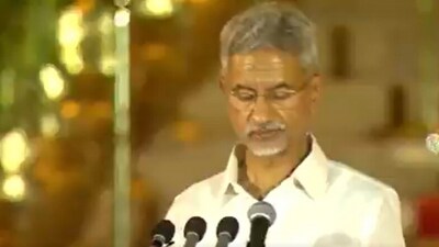 BJP leader Subrahmanyam Jaishankar took the oath as a Union Cabinet minister on Sunday for the 18th Lok Sabha. He served as the external affairs minister in the previous Modi government. (ANI) BJP leader Subrahmanyam Jaishankar took the oath as a Union Cabinet minister on Sunday for the 18th Lok Sabha. He served as the external affairs minister in the previous Modi government. (ANI)