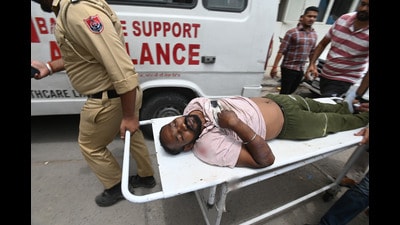 The accused is undergoing treatment at the civil hospital after he was thrashed by passers-by on Saturday. He will be arrested on Monday after being discharged from hospital, said police. (HT Photo)