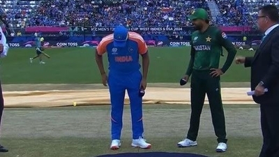 Rohit Sharma searches for coin during toss (X)