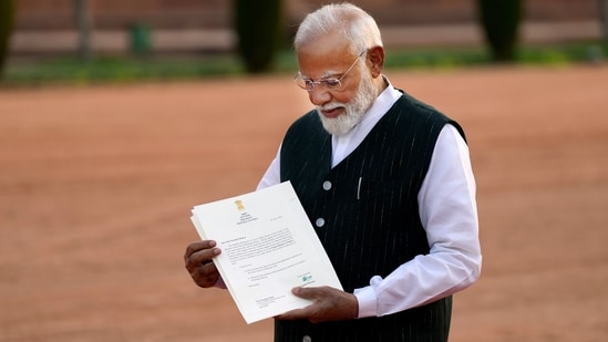 Narendra Modi swearing-in news LIVE: Foreign delegates to attend mega event - Vimarsana News