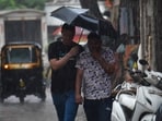 Rains arrive in Mumbai, IMD predicts moderate to heavy showers Rains arrive in Mumbai, IMD predicts moderate to heavy showers