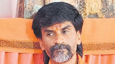 Jarange-Patil warns Cong of electoral backlash in assembly polls over Maratha quota issue