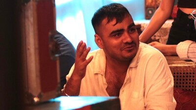 Writer-director Ravi Singh recently wrapped shoot of his film Battle of Chhuriya Chapter 1 in Chunar near Varanasi Writer-director Ravi Singh recently wrapped shoot of his film Battle of Chhuriya Chapter 1 in Chunar near Varanasi