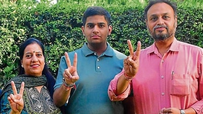 Keshav Dharni secured All India Rank (AIR) 365 in Joint Entrance Examination Advanced 2024 result. (Manish/HT) Keshav Dharni secured All India Rank (AIR) 365 in Joint Entrance Examination Advanced 2024 result. (Manish/HT)
