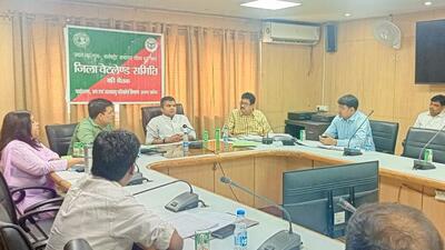 The directions came following a district wetland committee meeting at the Collectorate held by the Gautam Budh Nagar district administration in which instructions were issued to officials about rejuvenation/redevelopment of water bodies. (HT Photo) The directions came following a district wetland committee meeting at the Collectorate held by the Gautam Budh Nagar district administration in which instructions were issued to officials about rejuvenation/redevelopment of water bodies. (HT Photo)