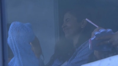 Anushka Sharma's reaction to Virat Kohli's dismissal was caught on camera as she watched the India vs Pakistan match in New York.