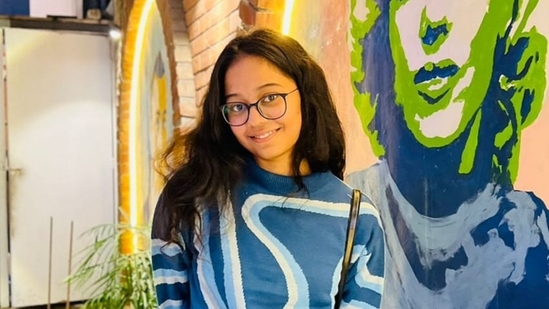 Dwija Dharmeshkumar Patel is All India Topper in the female category. She secured AIR 7 in IIT JEE results.&nbsp;