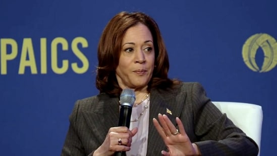 Kamala Harris schools anti-Israel protester interrupting her at Detroit event (PTI)