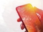 Due to the heatwave, Instagram influencers in NCR say their mobile phones are heating up during outdoor as well as indoor shoots.