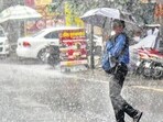 IMD issues ‘heavy rainfall’ warning for Maharashtra, Karnataka, other states today IMD issues ‘heavy rainfall’ warning for Maharashtra, Karnataka, other states today
