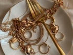 A US woman was scammed into buying fake jewellery for <span class='webrupee'>₹</span>6 crore. (Representational image) A US woman was scammed into buying fake jewellery for <span class='webrupee'>₹</span>6 crore. (Representational image)