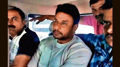 Kannada actor Darshan Thoogudeepa (ANI) Kannada actor Darshan Thoogudeepa (ANI)