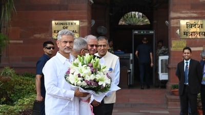 S Jaishankar being welcomed by officers at the Ministry of External Affairs. S Jaishankar being welcomed by officers at the Ministry of External Affairs.