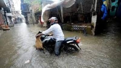 The minister instructed all municipal commissioners and executive officers to utilize allocated funds efficiently and ensure timely cleaning of drains to prevent waterlogging during the rainy season (Pic for representation)