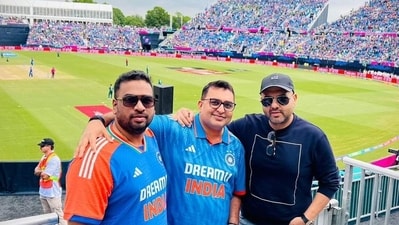 Amol Kale (extreme right) during the India vs Pakistan T20 World Cup match (@karhacter/X) Amol Kale (extreme right) during the India vs Pakistan T20 World Cup match (@karhacter/X)