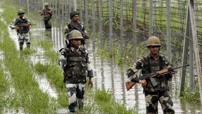 The police and the BSF have launched a joint operation in the area. (Representational Photo/HT) The police and the BSF have launched a joint operation in the area. (Representational Photo/HT)
