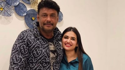Kannada actors Darshan Thoogudeepa and Pavithra Gowda are in news in connection to a murder case. (Instagram/Pavithra Gowda) Kannada actors Darshan Thoogudeepa and Pavithra Gowda are in news in connection to a murder case. (Instagram/Pavithra Gowda)