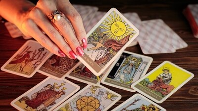 Read your daily tarot prediction for June 11, 2024.