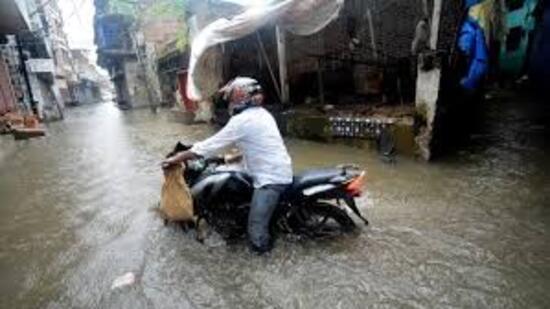 The minister instructed all municipal commissioners and executive officers to utilize allocated funds efficiently and ensure timely cleaning of drains to prevent waterlogging during the rainy season (Pic for representation)