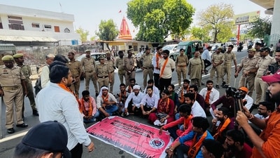 ABVP workers protest against the alleged anomalies in NEET 2024 (HT_PRINT) ABVP workers protest against the alleged anomalies in NEET 2024 (HT_PRINT)