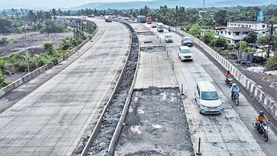 Mumbai, India. June 11, 2024: National Highways Authority repaired the recently constructed RCC road at Vashi Naka in Raigad district. The Mumbai-Goa Highway, known as MH66, is in poor condition. Potholes on newly (RCC) construction and old road 84 Km stretch between Panvel to Indapur. (Photo by Raju Shinde/HT Photo) Mumbai, India. June 11, 2024: National Highways Authority repaired the recently constructed RCC road at Vashi Naka in Raigad district. The Mumbai-Goa Highway, known as MH66, is in poor condition. Potholes on newly (RCC) construction and old road 84 Km stretch between Panvel to Indapur. (Photo by Raju Shinde/HT Photo)