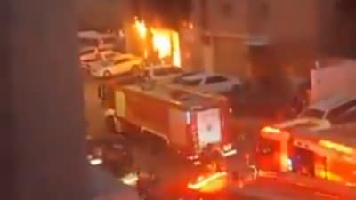 The fire in the Al-Mangaf building, a residence for workers, was reported to authorities in Al-Ahmadi governorate at 4.30am (Twitter Photo) The fire in the Al-Mangaf building, a residence for workers, was reported to authorities in Al-Ahmadi governorate at 4.30am (Twitter Photo)