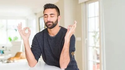 We can stimulate the vagus nerve with breathwork, cold exposure and humming – this helps in reducing the production of proinflammatory cytokines. (Unsplash) We can stimulate the vagus nerve with breathwork, cold exposure and humming – this helps in reducing the production of proinflammatory cytokines. (Unsplash)