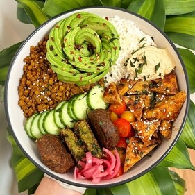 Falafel bowl (instagram) Falafel bowl (instagram)