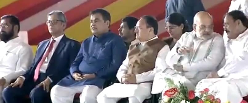 Chandrababu Naidu Oath Ceremony Live: Several union ministers, former VP in attendance (ANI) Chandrababu Naidu Oath Ceremony Live: Several union ministers, former VP in attendance (ANI)