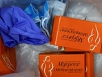 Used Mifepristone packages, the first pill in a medical abortion, lie in the trash at Alamo Women's Clinic in Carbondale, Illinois, U.S., April 9, 2024. REUTERS/Evelyn Hockstein/File Photo