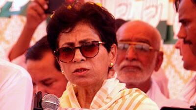 Congress general secretary Kumari Selja, who had reached Fatehabad’s Ratia and Tohana assembly segments to thank party workers for her win from the Sirsa parliamentary seat, admitted that there was factionalism in the party. (HT File) Congress general secretary Kumari Selja, who had reached Fatehabad’s Ratia and Tohana assembly segments to thank party workers for her win from the Sirsa parliamentary seat, admitted that there was factionalism in the party. (HT File)