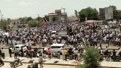 People from around 200 villages participated in the protest. (HT PHOTO) People from around 200 villages participated in the protest. (HT PHOTO)