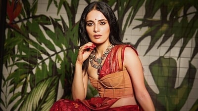 Radhikka ups the glamour quotient in an apple-red, jamdani silk saree from Asha Gautam. The luxurious saree showcases intricate floral motifs in real gold and silver zari, complemented by meenakari work. The designer will participate in FDCI Manifest Wedding Weekend (Photographer: Vidhi Godha) Radhikka ups the glamour quotient in an apple-red, jamdani silk saree from Asha Gautam. The luxurious saree showcases intricate floral motifs in real gold and silver zari, complemented by meenakari work. The designer will participate in FDCI Manifest Wedding Weekend (Photographer: Vidhi Godha)