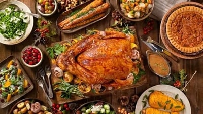 In Europe and America, Muslims celebrate Eid ul Adha by observing the sense of community. Traditional dishes are cooked, and people arrange potlucks for shared celebrations. (Unsplash) In Europe and America, Muslims celebrate Eid ul Adha by observing the sense of community. Traditional dishes are cooked, and people arrange potlucks for shared celebrations. (Unsplash)
