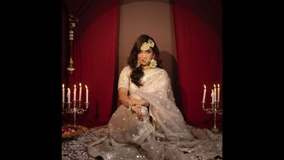 Shrima Rai poses for a photograph as she recreates Heeramandi look. (Instagram/@shrimarai) Shrima Rai poses for a photograph as she recreates Heeramandi look. (Instagram/@shrimarai)