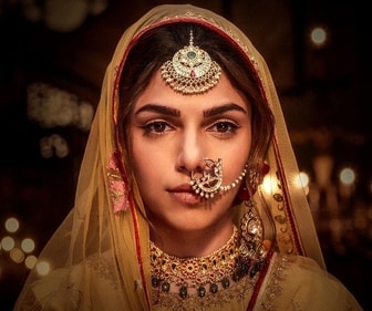 Sharmin Segal plays Alamzeb in Heeramandi Sharmin Segal plays Alamzeb in Heeramandi