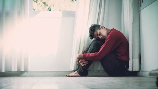 Negatuve self-talk is usually repetitive in nature and can lead to overthinking with intrusive negative thoughts affecting us and making us feel worse.&nbsp;(Unsplash)