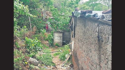 VVMC issues eviction notices in 18 landslide-prone areas; residents refuse to vacate VVMC issues eviction notices in 18 landslide-prone areas; residents refuse to vacate