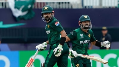 (L-R) Pakistan's captain Babar Azam and Pakistan's Mohammad Rizwan (AFP) (L-R) Pakistan's captain Babar Azam and Pakistan's Mohammad Rizwan (AFP)