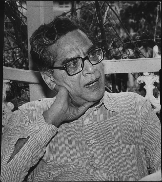 Actor Shriram Lagoo in a picture dated 05 September, 1990. (Maan Singh Deep/HT Photo) Actor Shriram Lagoo in a picture dated 05 September, 1990. (Maan Singh Deep/HT Photo)