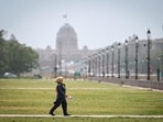 People seen out on a Hot Day at India Gate in New Delhi on Saturday. (Sanchit Khanna/HT Photo) People seen out on a Hot Day at India Gate in New Delhi on Saturday. (Sanchit Khanna/HT Photo)