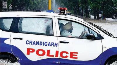 A few condemned vehicles are still being used, resulting in repair costs worth lakhs (HT)