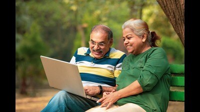 Through screens, grandparents catch glimpses of their grandchildren’s lives: a song recital, or a birthday. (Shutterstock) Through screens, grandparents catch glimpses of their grandchildren’s lives: a song recital, or a birthday. (Shutterstock)
