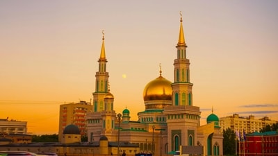 As Eid ul Adha, also known as the Festival of Sacrifice, approaches, many individuals and families are making travel plans to destinations that offer unique cultural experiences and the opportunity to participate in the festivities of the holiday. Here is our special guide to Eid ul Adha travel destinations, featuring countries where the occasion is joyfully celebrated and where returning home for this special holiday is cherished. (Pexels) As Eid ul Adha, also known as the Festival of Sacrifice, approaches, many individuals and families are making travel plans to destinations that offer unique cultural experiences and the opportunity to participate in the festivities of the holiday. Here is our special guide to Eid ul Adha travel destinations, featuring countries where the occasion is joyfully celebrated and where returning home for this special holiday is cherished. (Pexels)