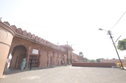 The Taj-ul-Masajid was planned as an Idgah, an open-air enclosure reserved for Eid prayers (Abhijeet Gupta/Goutam Chourasiya)