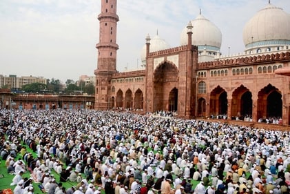 Devotees offer prayers on the occasion of the Eid-Ul-Fitr, at Taj-ul-Masajid in Bhopal on April 11, 2024. (ANI FILE PHOTO) Devotees offer prayers on the occasion of the Eid-Ul-Fitr, at Taj-ul-Masajid in Bhopal on April 11, 2024. (ANI FILE PHOTO)