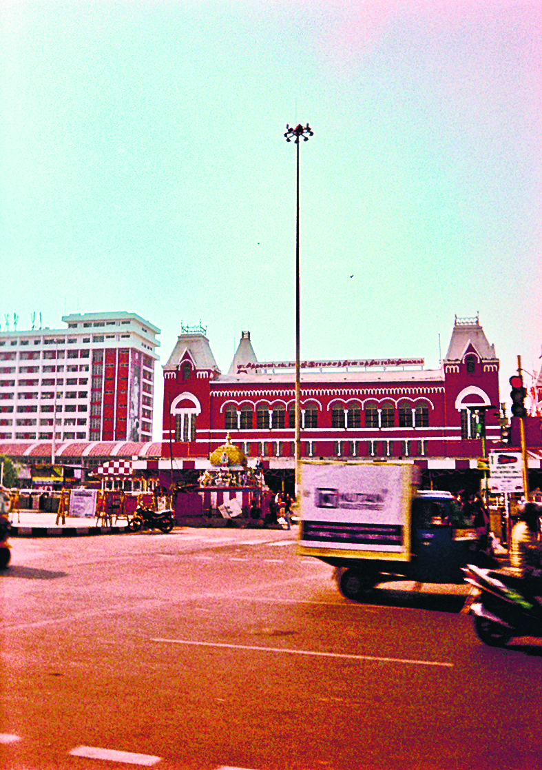 A photo postcard of the Chennai Central railway station that was part of the Madras Day kit. (Dr Nirosha Shanmugam)
