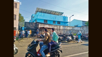 In March, residents of the Wanowrie-Kondhwa area complained about waste being kept at the slaughterhouse premises for too long and the foul odour emanating from it. (MAHENDRA KOLHE/ HT PHOTO) In March, residents of the Wanowrie-Kondhwa area complained about waste being kept at the slaughterhouse premises for too long and the foul odour emanating from it. (MAHENDRA KOLHE/ HT PHOTO)