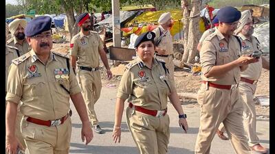 Special DGP Arpit Shukla (left) with DIG (Ropar range) Nilambari Jagdale (centre) and other officers during a search operation in Mohali on Sunday. (HT photo) Special DGP Arpit Shukla (left) with DIG (Ropar range) Nilambari Jagdale (centre) and other officers during a search operation in Mohali on Sunday. (HT photo)